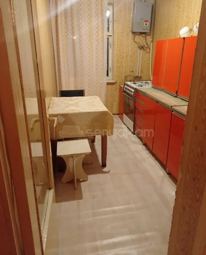 1 Սենյականոց Բնակարան, 50քմ, 1/9 հարկ, Պետական Վիճակում