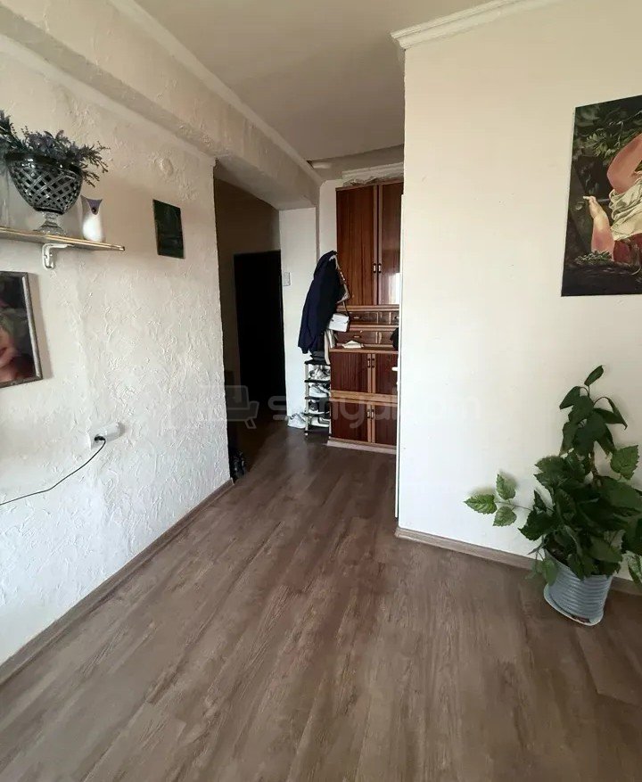 1 Սենյականոց Բնակարան, 40քմ, 9/9 հարկ, Կապիտալ Վերանորոգված