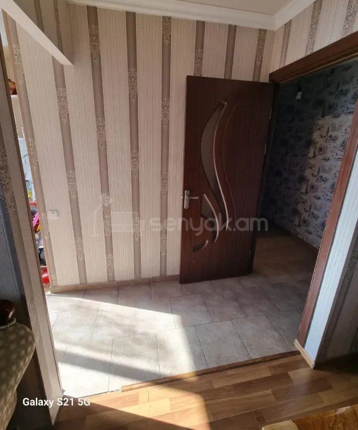 2 Սենյականոց Բնակարան, 52քմ, 5/5 հարկ, Կապիտալ Վերանորոգված