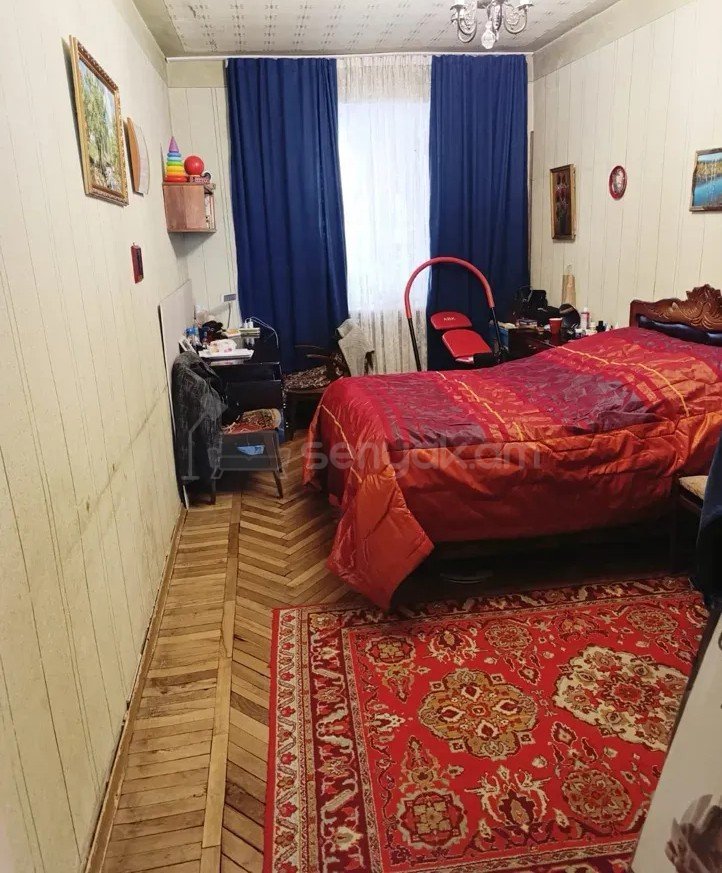 3 Սենյականոց Բնակարան Քարե Շենքում, 78քմ, 3/5 հարկ, Նորմալ Վիճակում