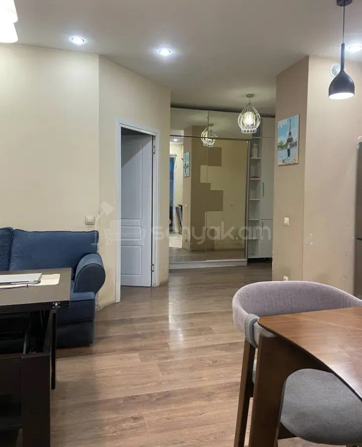 1 Սենյականոց Բնակարան, 49քմ, 3/9 հարկ, Դիզայներական Վերանորոգված