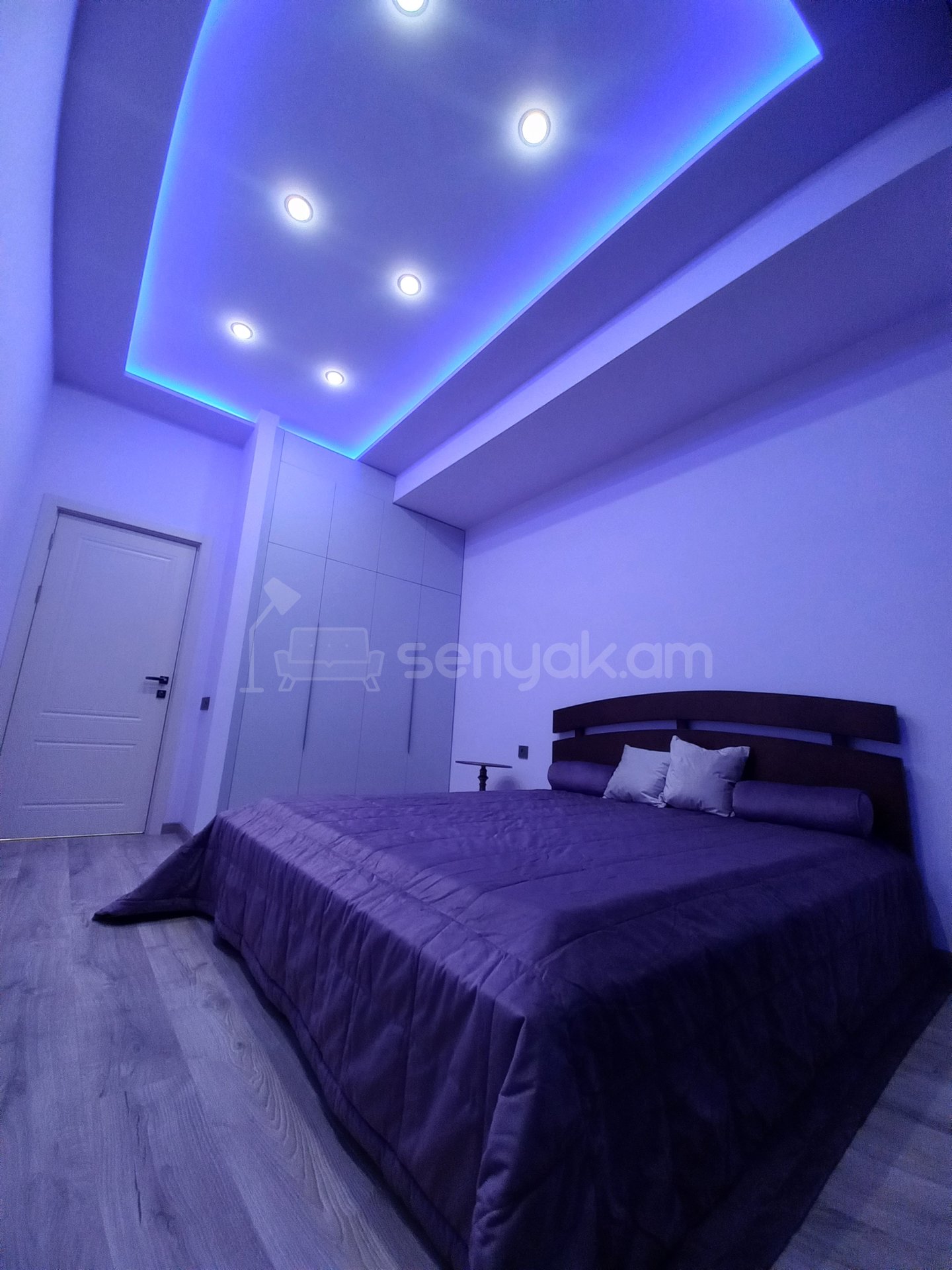 2 Սենյականոց Բնակարան Նորակառույցում, 50քմ, 9/14 հարկ, Դիզայներական Վերանորոգված, Կահավորված, Արևկող