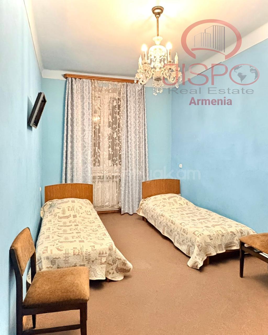 3 Սենյականոց Բնակարան, 100քմ, 3/10 հարկ, Կոսմետիկ Վերանորոգված, Կահավորված, Արևկող