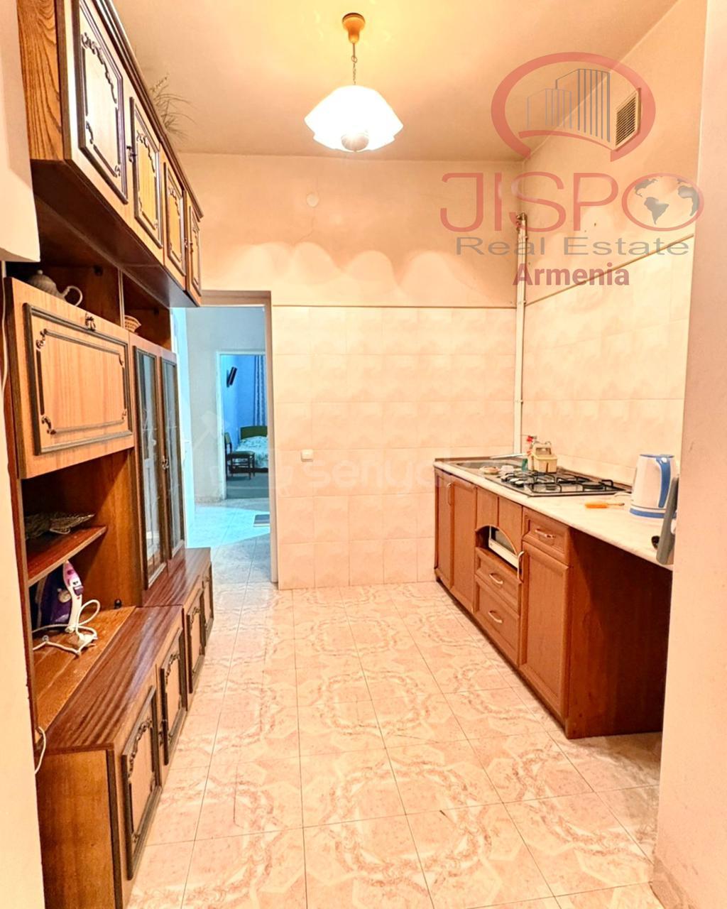 3 Սենյականոց Բնակարան, 100քմ, 3/10 հարկ, Կոսմետիկ Վերանորոգված, Կահավորված, Արևկող