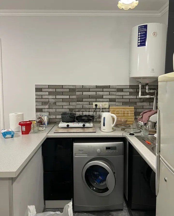 1 Սենյականոց Բնակարան, 33քմ, 4/5 հարկ, Դիզայներական Վերանորոգված