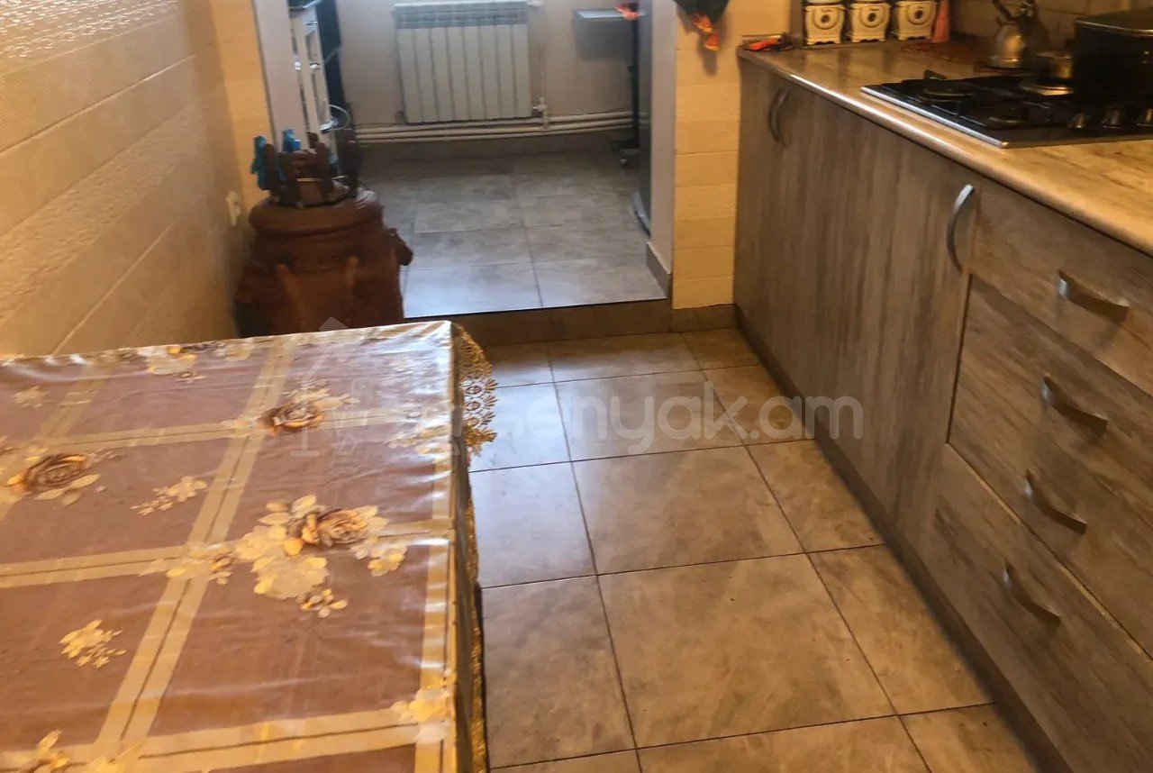 2 Սենյականոց Բնակարան, 68քմ, 4/9 հարկ, Կապիտալ Վերանորոգված