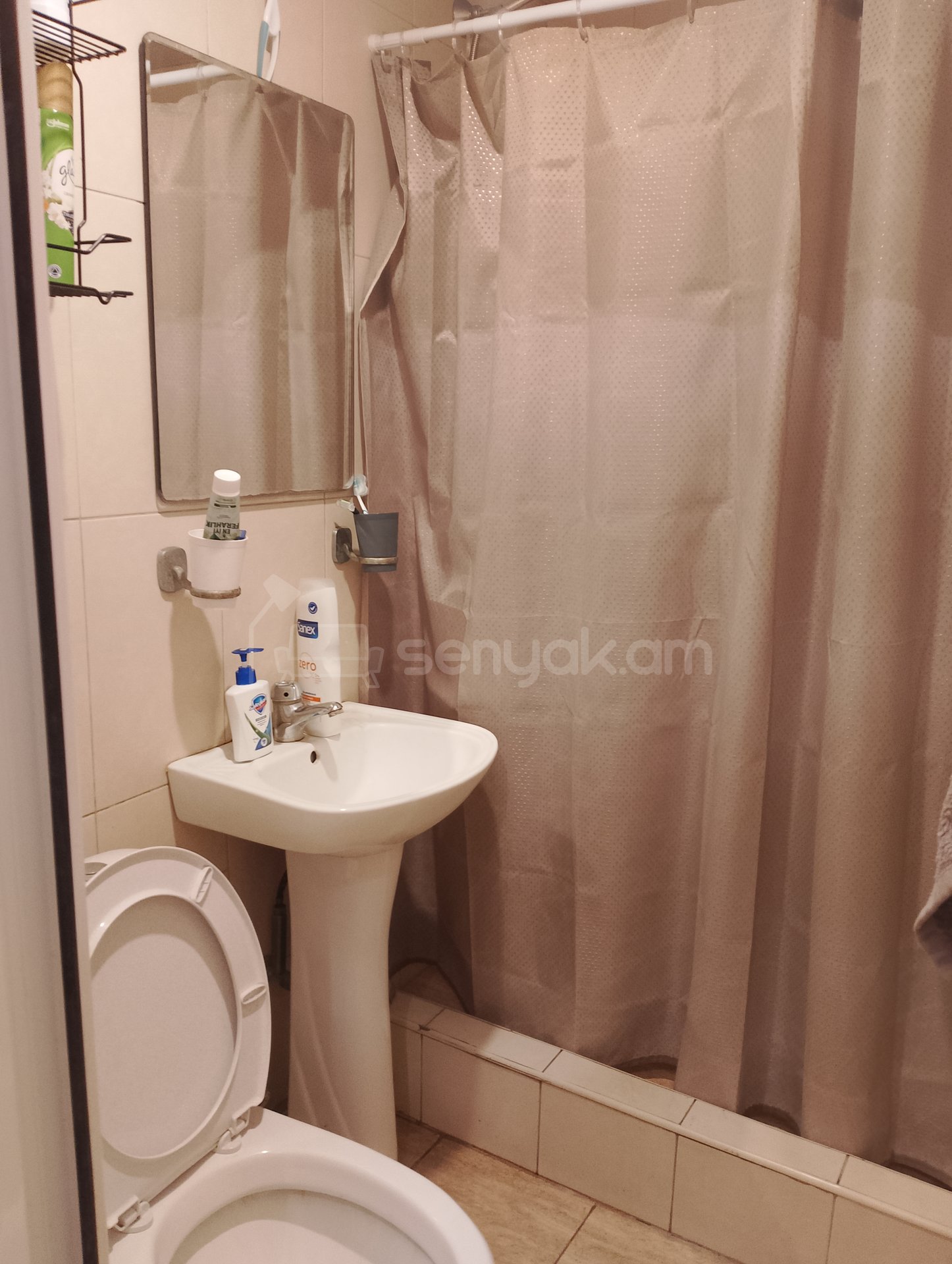 1 Սենյականոց Բնակարան, 32քմ, 2/5 հարկ, Նորմալ Վիճակում