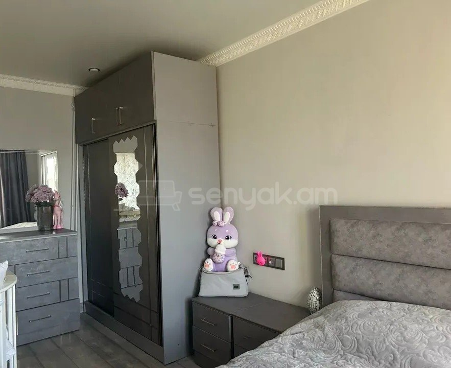 2 Սենյականոց Բնակարան, 52քմ, 5/5 հարկ, Դիզայներական Վերանորոգված