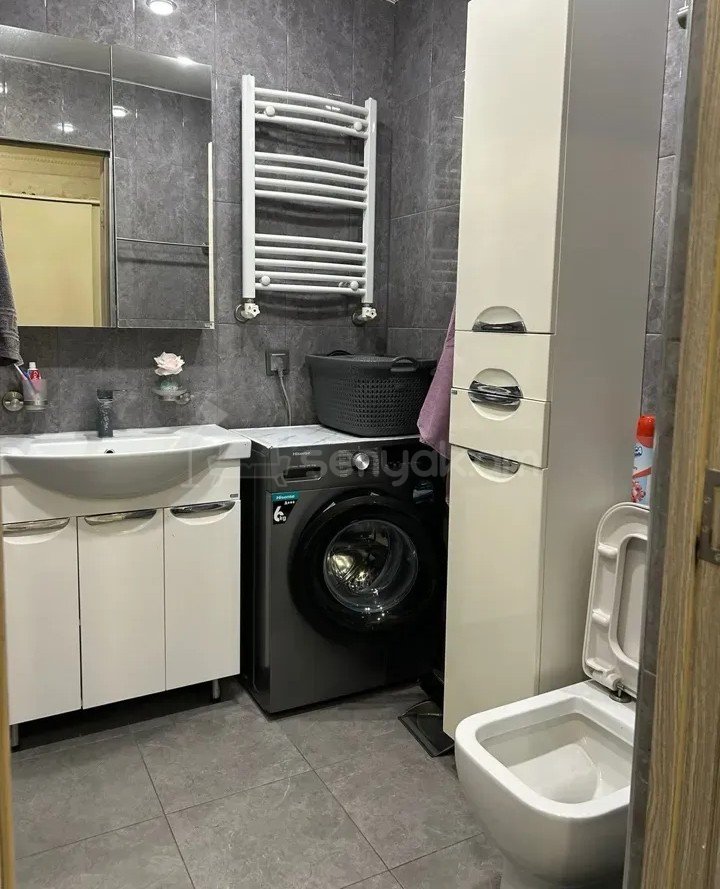 2 Սենյականոց Բնակարան, 52քմ, 5/5 հարկ, Դիզայներական Վերանորոգված