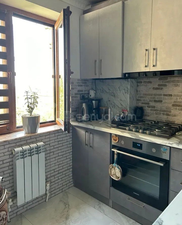 2 Սենյականոց Բնակարան, 52քմ, 5/5 հարկ, Դիզայներական Վերանորոգված