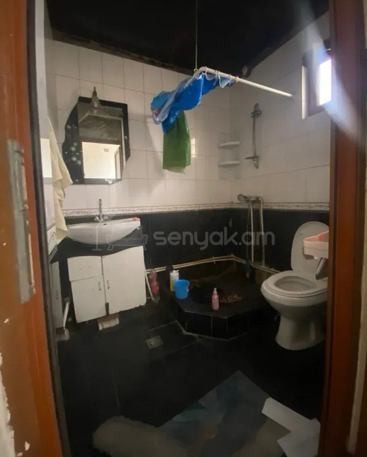 2 Սենյականոց Բնակարան, 58քմ, 2/4 հարկ, Կոսմետիկ Վերանորոգված