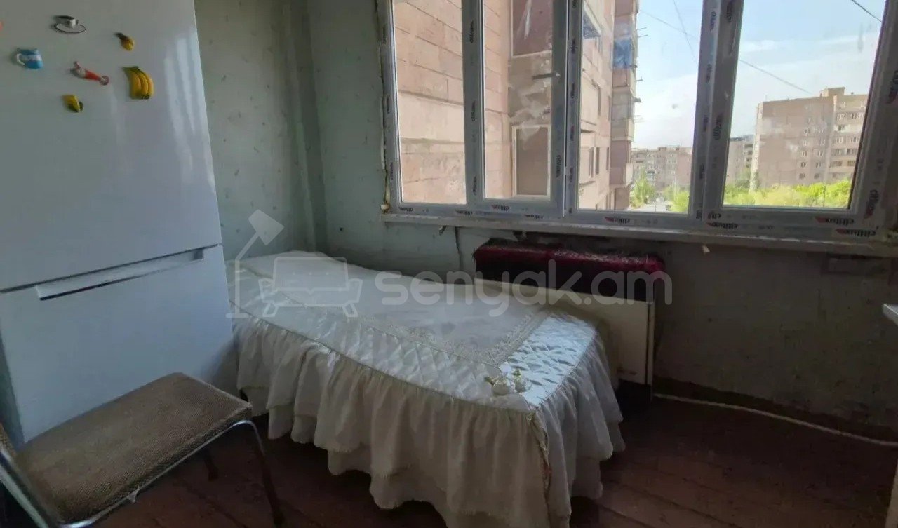 1 Սենյականոց Բնակարան, 48քմ, 5/9 հարկ, Կոսմետիկ Վերանորոգված