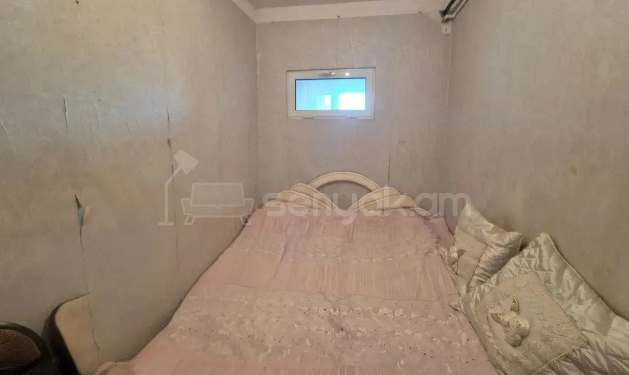 1 Սենյականոց Բնակարան, 48քմ, 5/9 հարկ, Կոսմետիկ Վերանորոգված