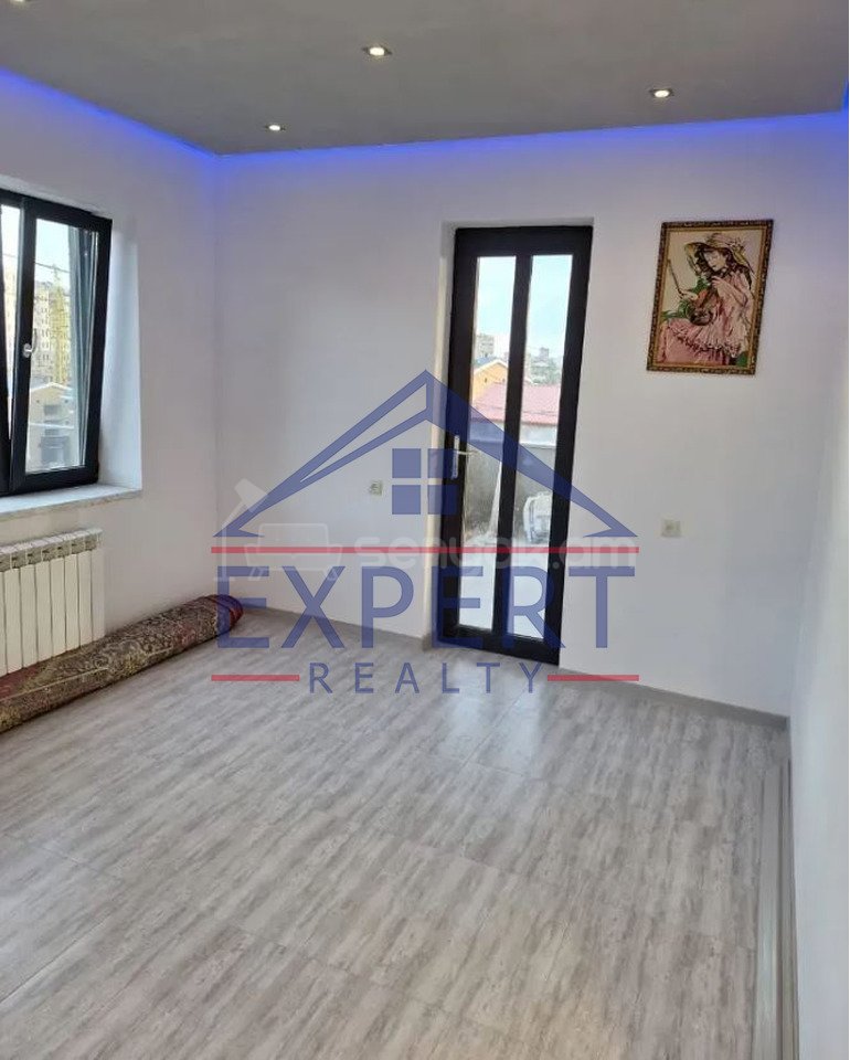 5 Սենյականոց Սեփական Տուն, 201քմ, Դիզայներական Վերանորոգված, Կահավորված, Ավտոտնակով