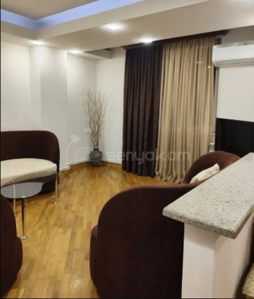 2 Սենյականոց Բնակարան, 45քմ, 3/10 հարկ, Կոսմետիկ Վերանորոգված, Կահավորված, Արևկող