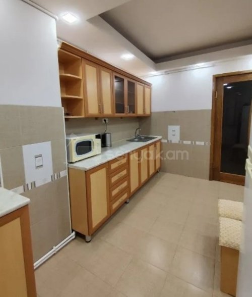 2 Սենյականոց Բնակարան, 45քմ, 3/10 հարկ, Կոսմետիկ Վերանորոգված, Կահավորված, Արևկող