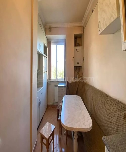 3 Սենյականոց Բնակարան, 80քմ, 3/9 հարկ, Կոսմետիկ Վերանորոգված, Կահավորված, Արևկող