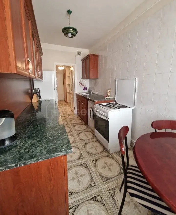 1 Սենյականոց Բնակարան, 53քմ, 10/14 հարկ, Նորմալ Վիճակում