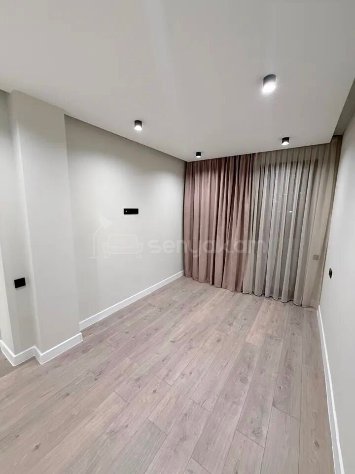 2 Սենյականոց Բնակարան, 42քմ, 6/11 հարկ, Կապիտալ Վերանորոգված