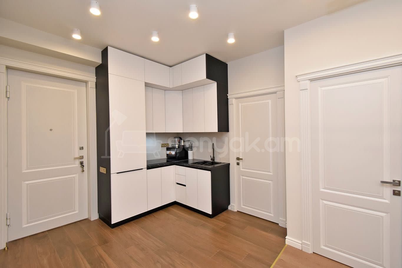 2 Սենյականոց Բնակարան Նորակառույցում, 60քմ, 8/12 հարկ, Դիզայներական Վերանորոգված