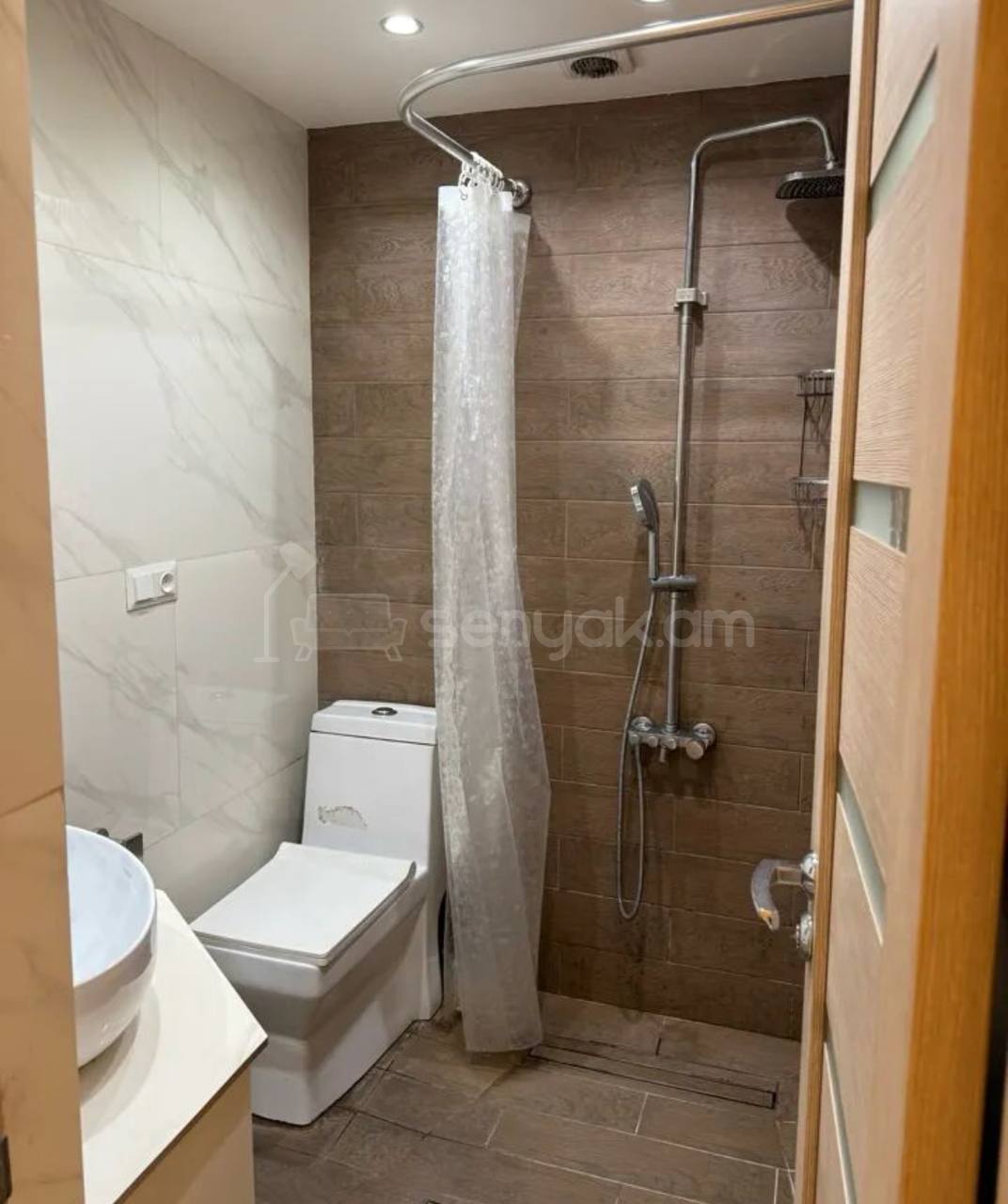 3 Սենյականոց Բնակարան, 50քմ, 1/5 հարկ, Կապիտալ Վերանորոգված, Կահավորված