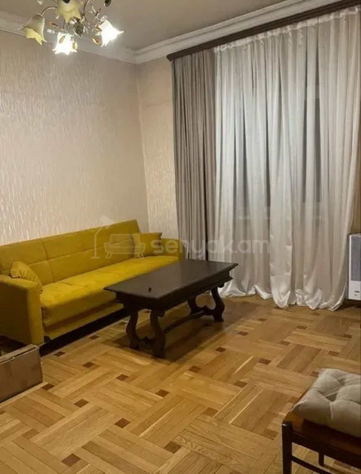 1 Սենյականոց Բնակարան Քարե Շենքում, 36քմ, 3/4 հարկ, Նորմալ Վիճակում