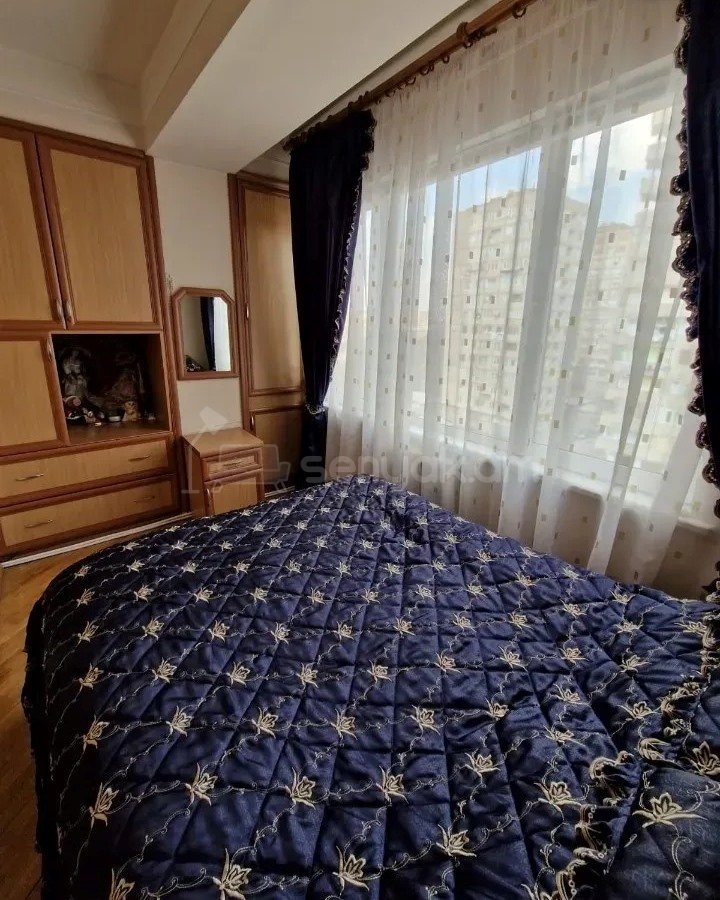 1 Սենյականոց Բնակարան, 53քմ, 10/14 հարկ, Նորմալ Վիճակում