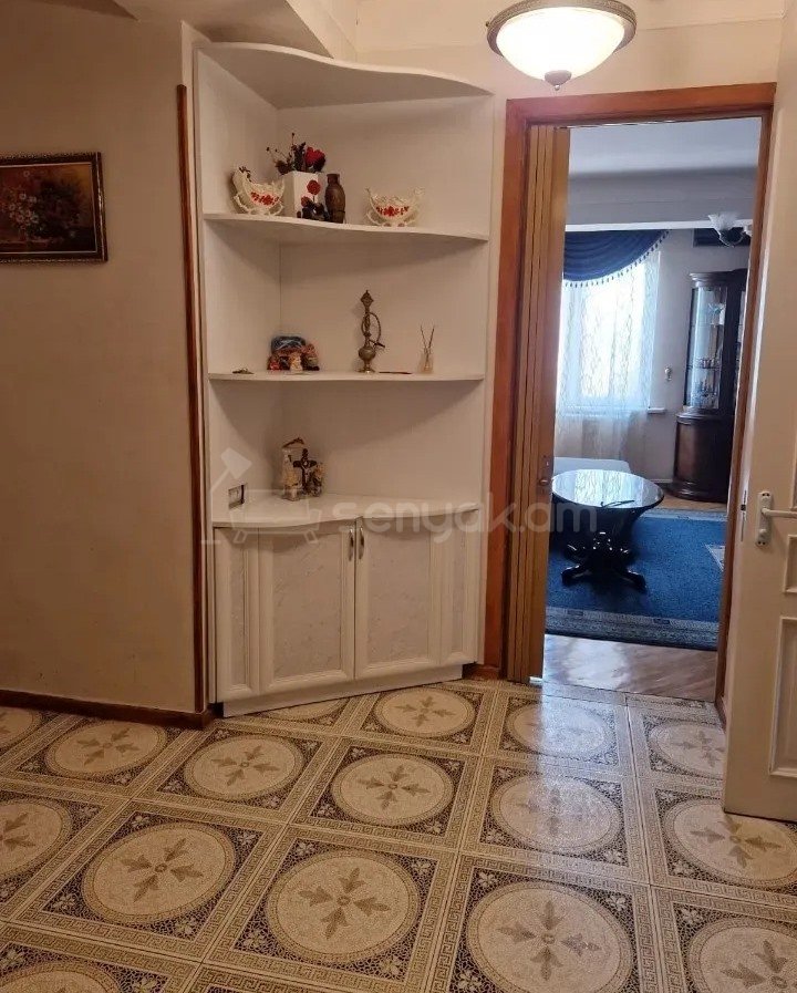 1 Սենյականոց Բնակարան, 53քմ, 10/14 հարկ, Նորմալ Վիճակում