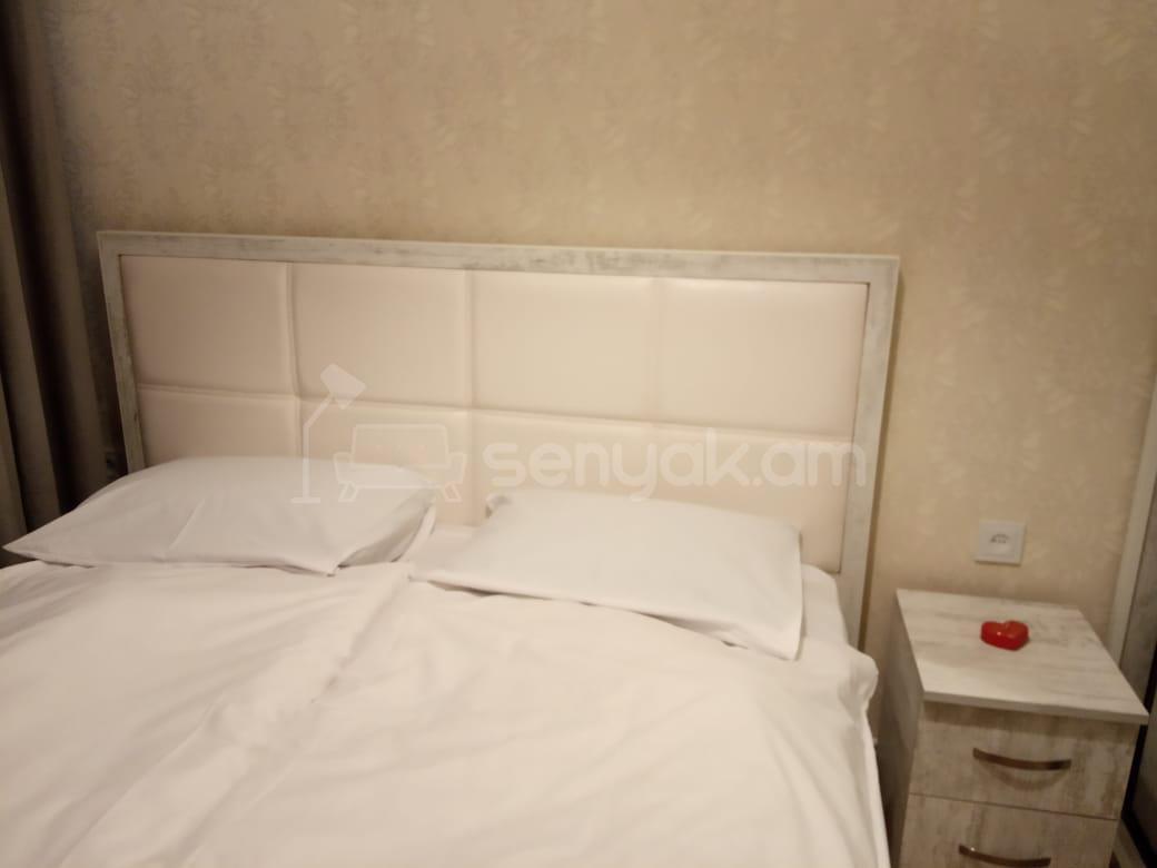 2 Սենյականոց Բնակարան, 46քմ, 9/9 հարկ, Կապիտալ Վերանորոգված, Կահավորված, Արևկող