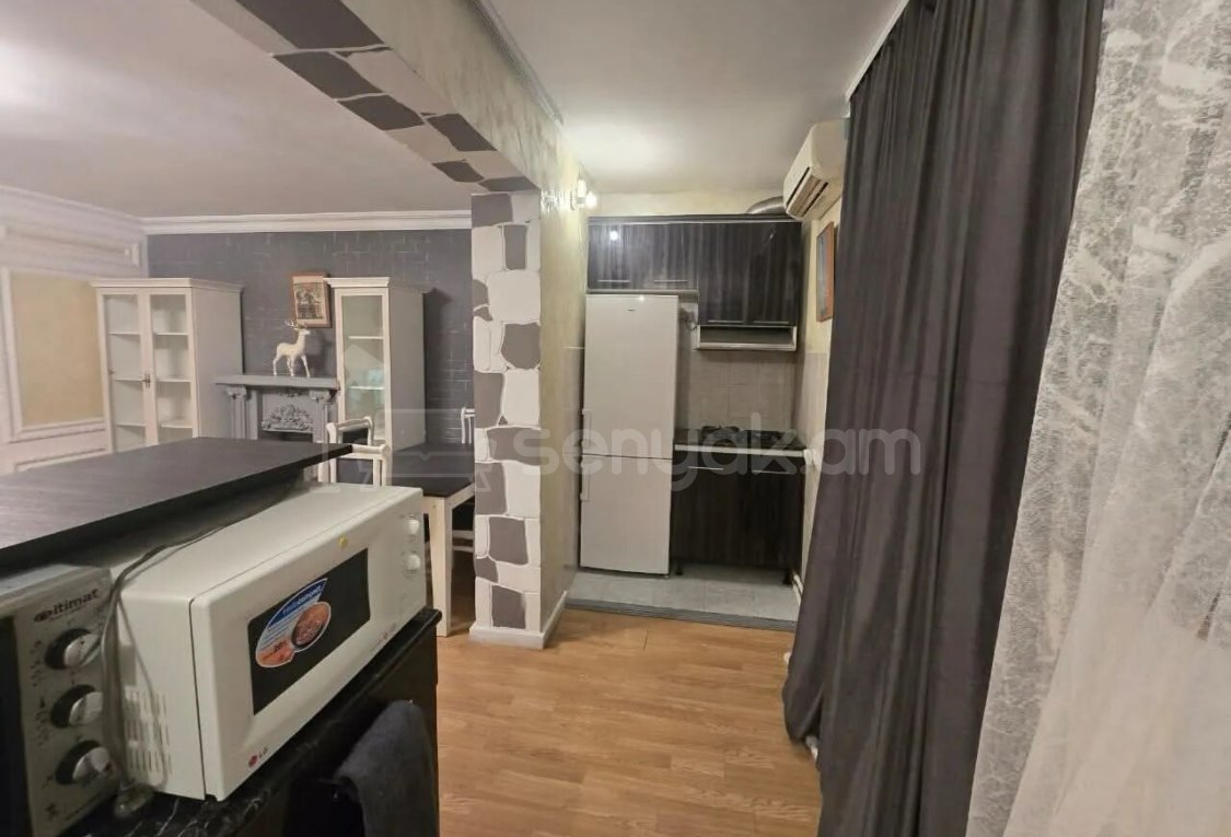 3 Սենյականոց Բնակարան Քարե Շենքում, 65քմ, 1/6 հարկ, Կապիտալ Վերանորոգված, Կահավորված