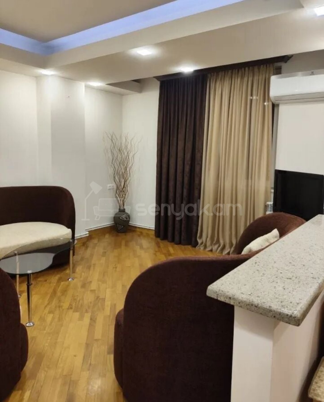 2 Սենյականոց Բնակարան, 46քմ, 3/10 հարկ, Կապիտալ Վերանորոգված, Կահավորված