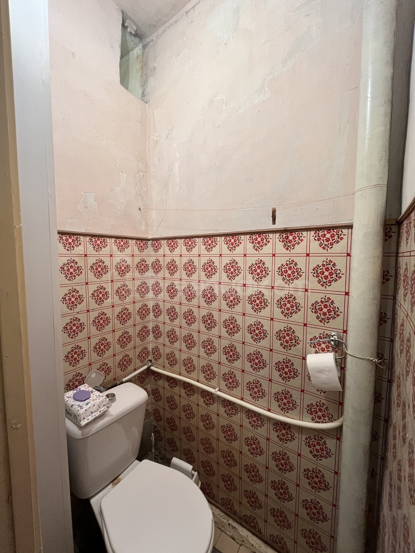 4 Սենյականոց Բնակարան Քարե Շենքում, 90քմ, 3/5 հարկ, Կոսմետիկ Վերանորոգված