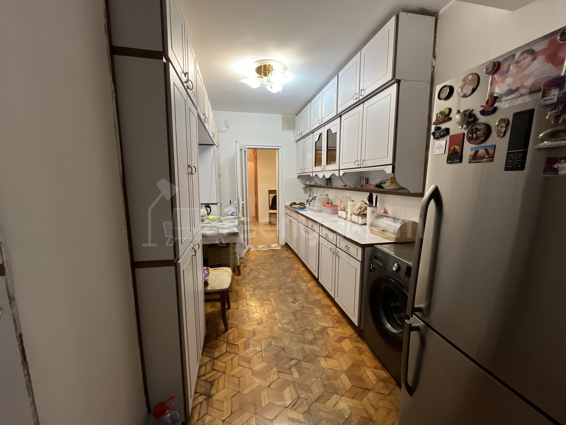 5 Սենյականոց Բնակարան, 144քմ, 3/14 հարկ, Նորմալ Վիճակում