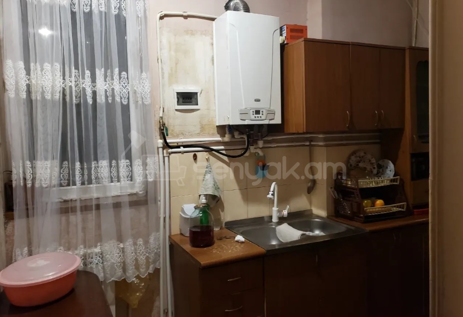 3 Սենյականոց Բնակարան, 64քմ, 1/9 հարկ, Նորմալ Վիճակում