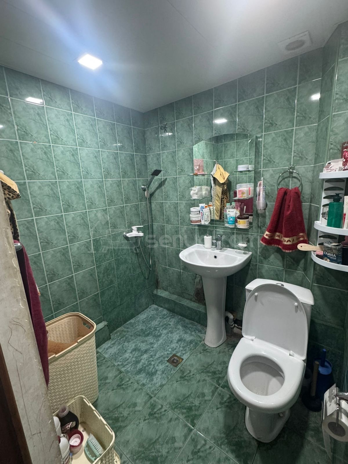 2 Սենյականոց Բնակարան Քարե Շենքում, 53քմ, 2/4 հարկ, Կոսմետիկ Վերանորոգված