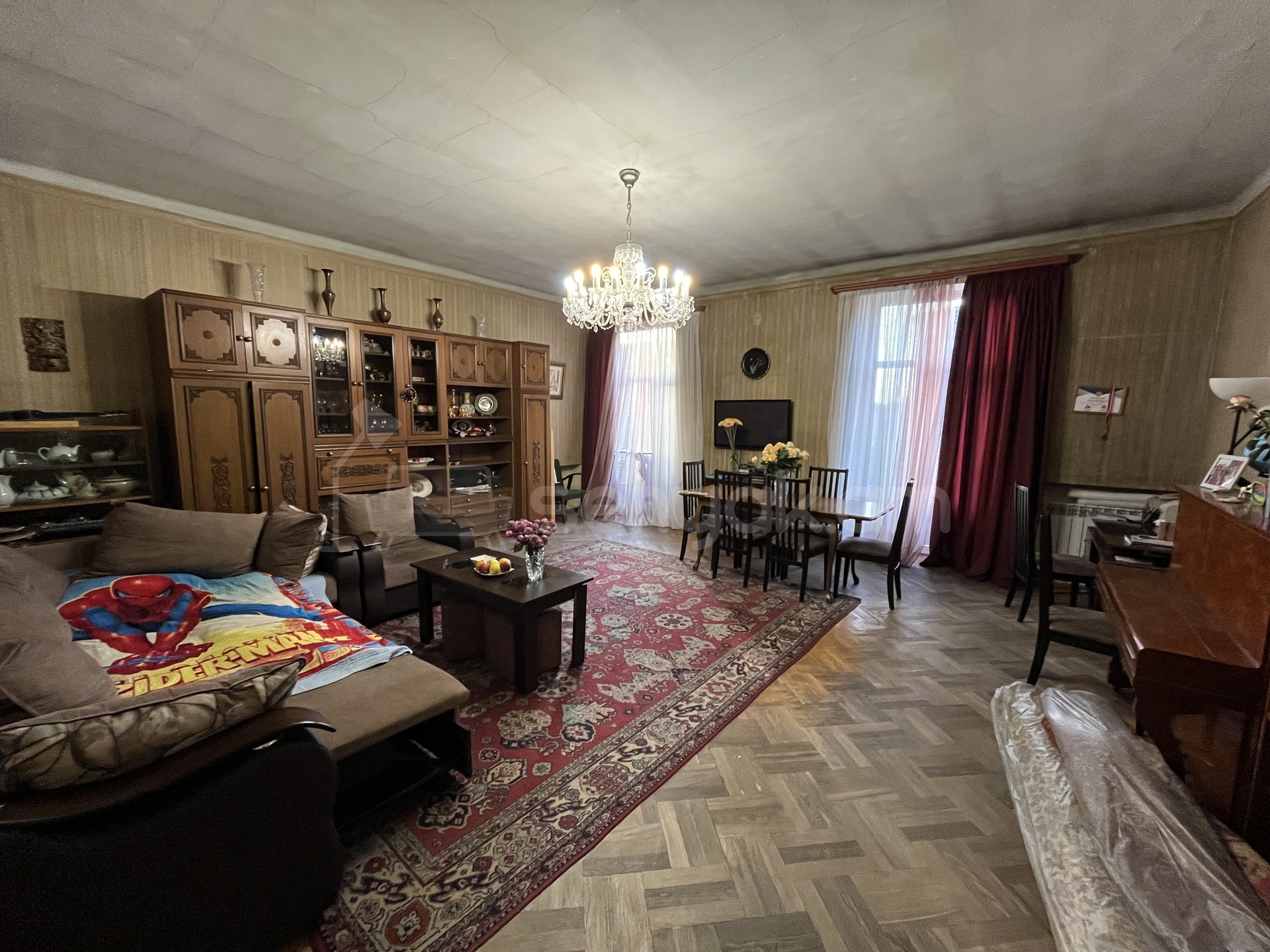 4 Սենյականոց Բնակարան Քարե Շենքում, 104քմ, 3/5 հարկ, Կոսմետիկ Վերանորոգված