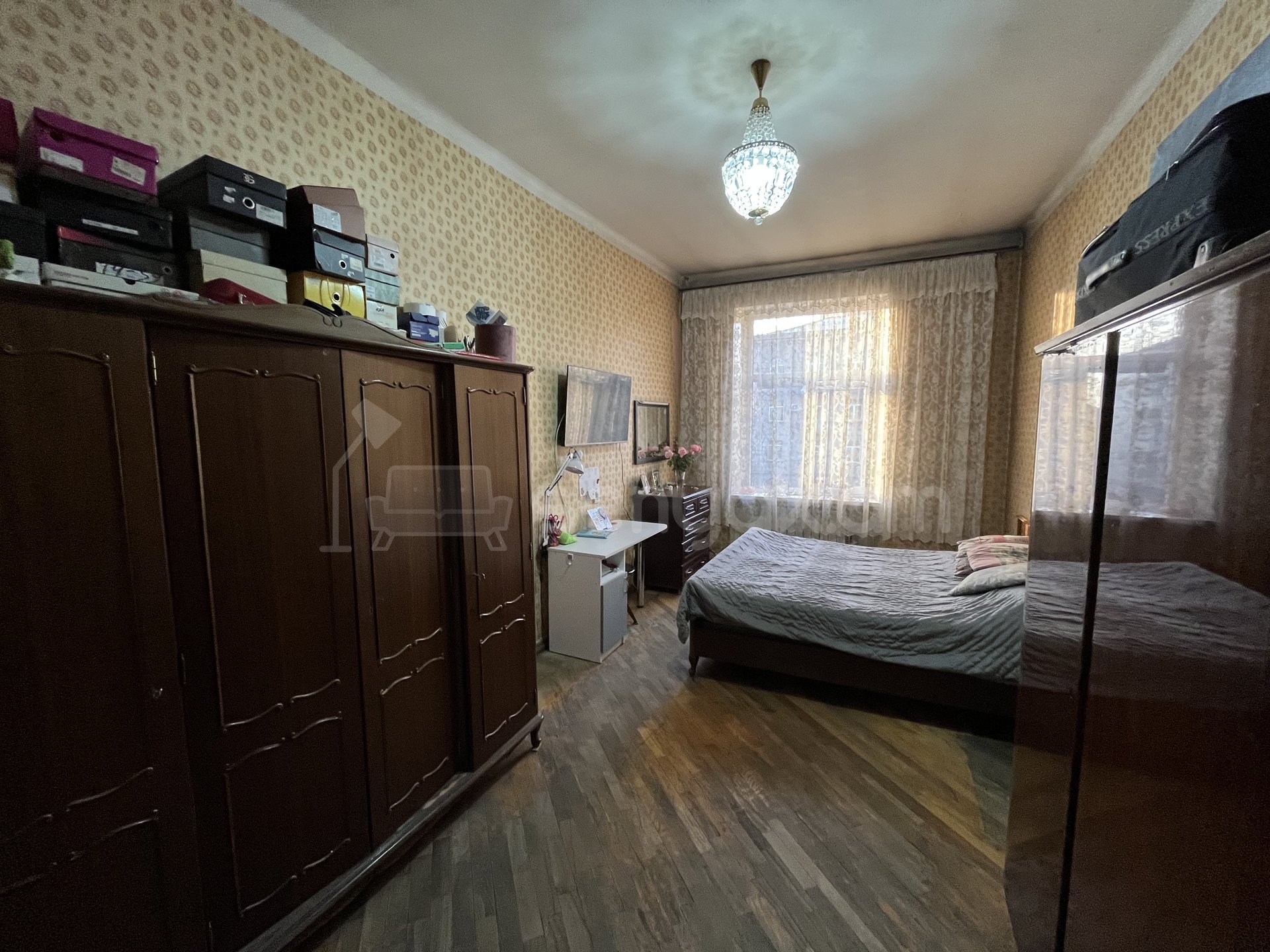 4 Սենյականոց Բնակարան Քարե Շենքում, 104քմ, 3/5 հարկ, Կոսմետիկ Վերանորոգված