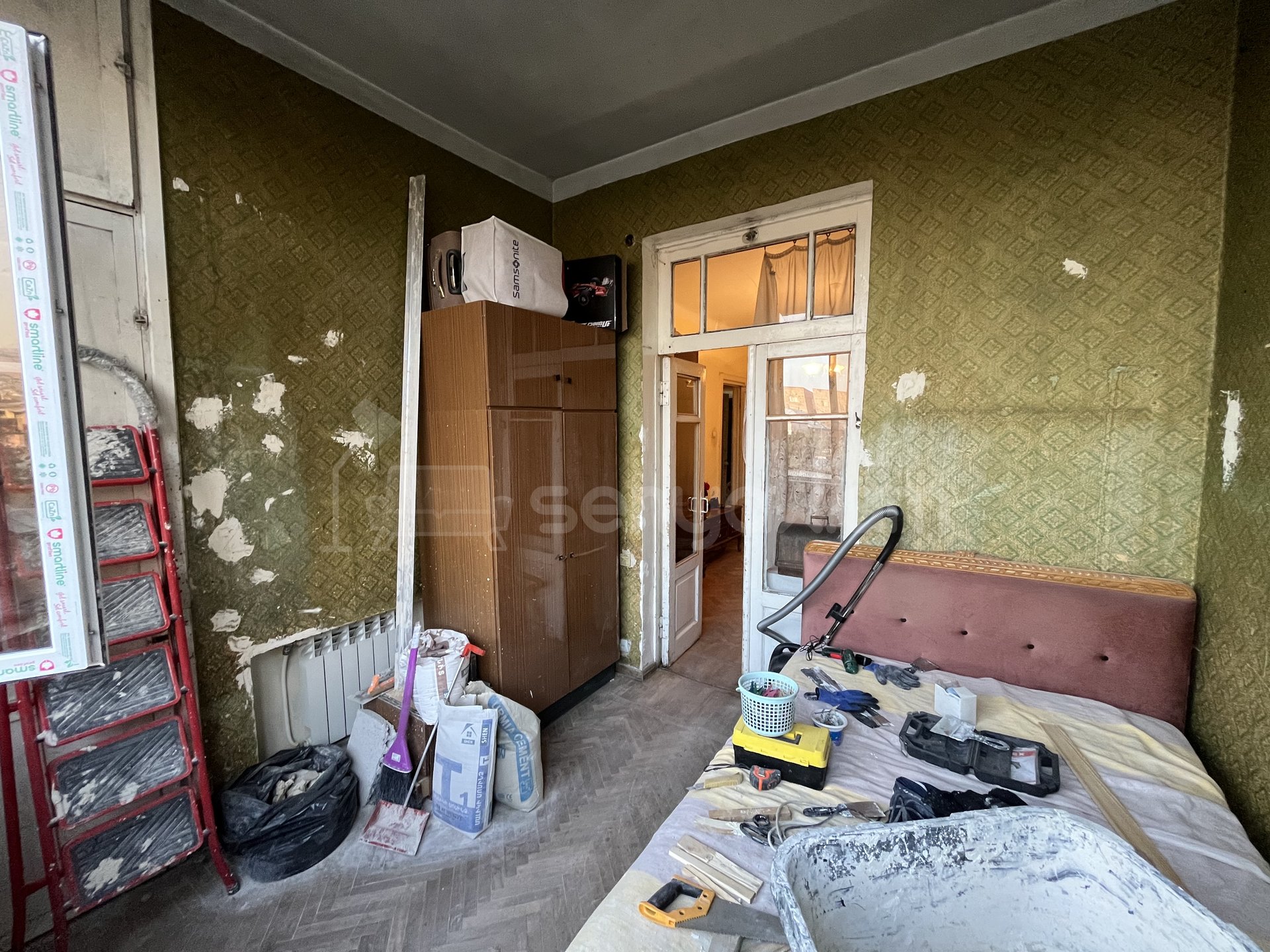 4 Սենյականոց Բնակարան Քարե Շենքում, 104քմ, 3/5 հարկ, Կոսմետիկ Վերանորոգված