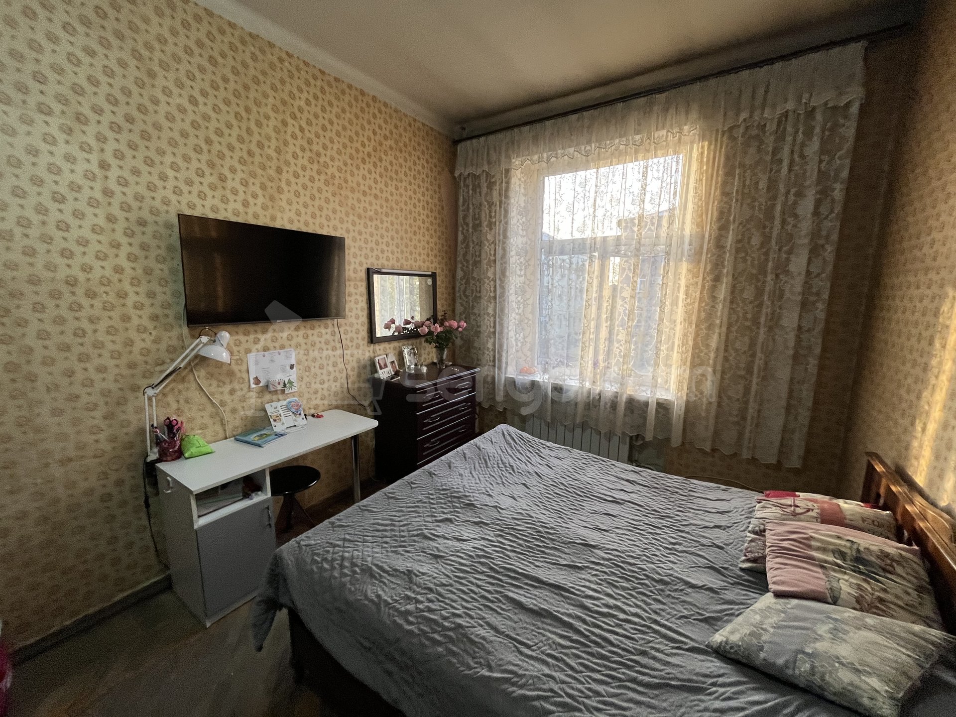 4 Սենյականոց Բնակարան Քարե Շենքում, 104քմ, 3/5 հարկ, Կոսմետիկ Վերանորոգված