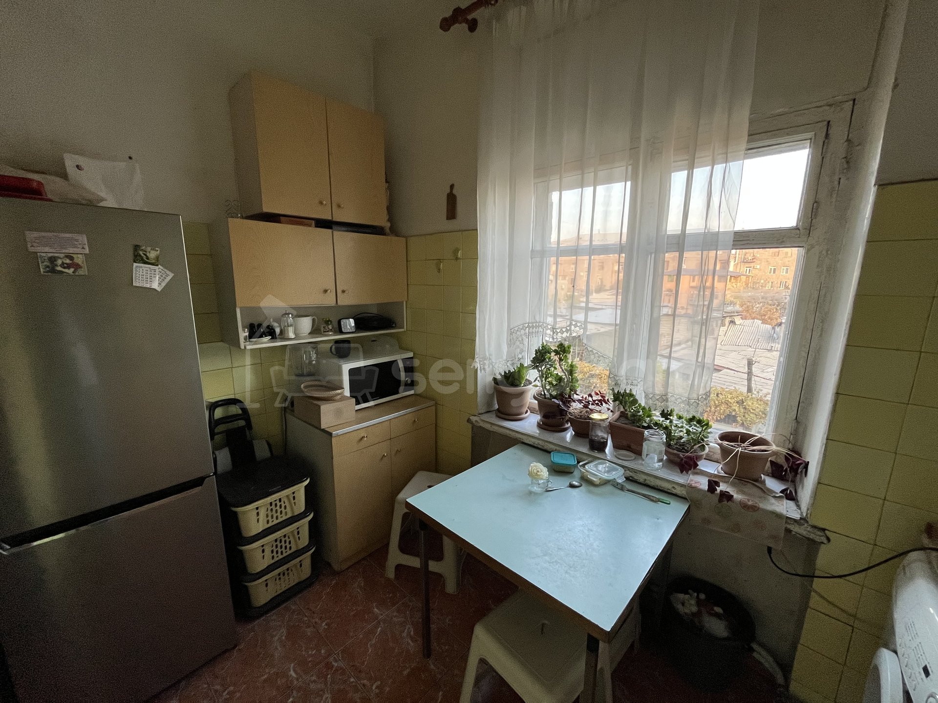 4 Սենյականոց Բնակարան Քարե Շենքում, 104քմ, 3/5 հարկ, Կոսմետիկ Վերանորոգված