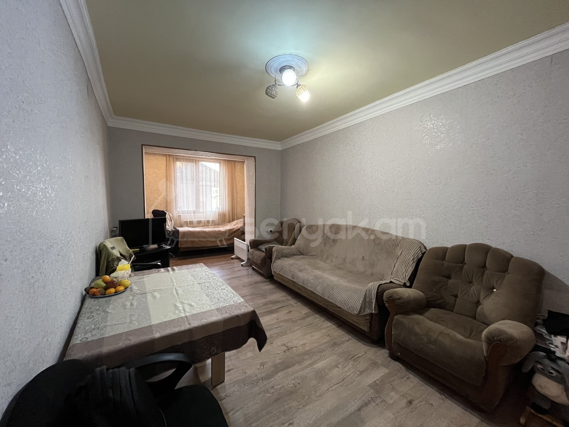 2 Սենյականոց Բնակարան Քարե Շենքում, 54քմ, 2/5 հարկ, Նորմալ Վիճակում