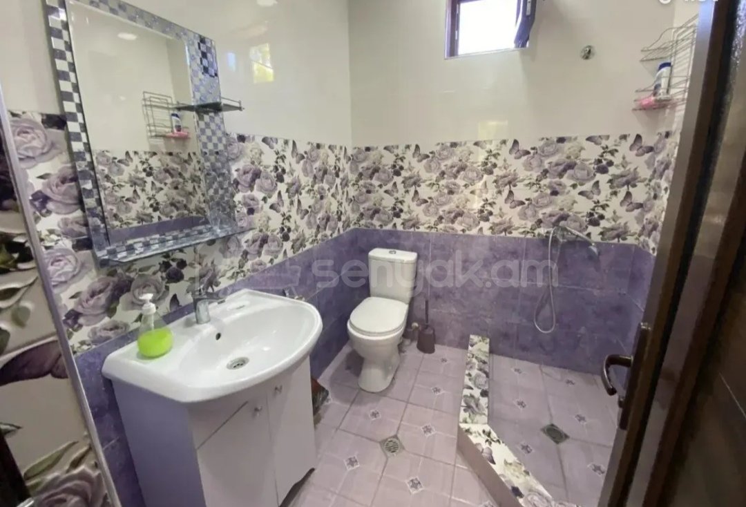 6 Սենյականոց Շքեղ Առանձնատուն, 200քմ, Լողավազանով