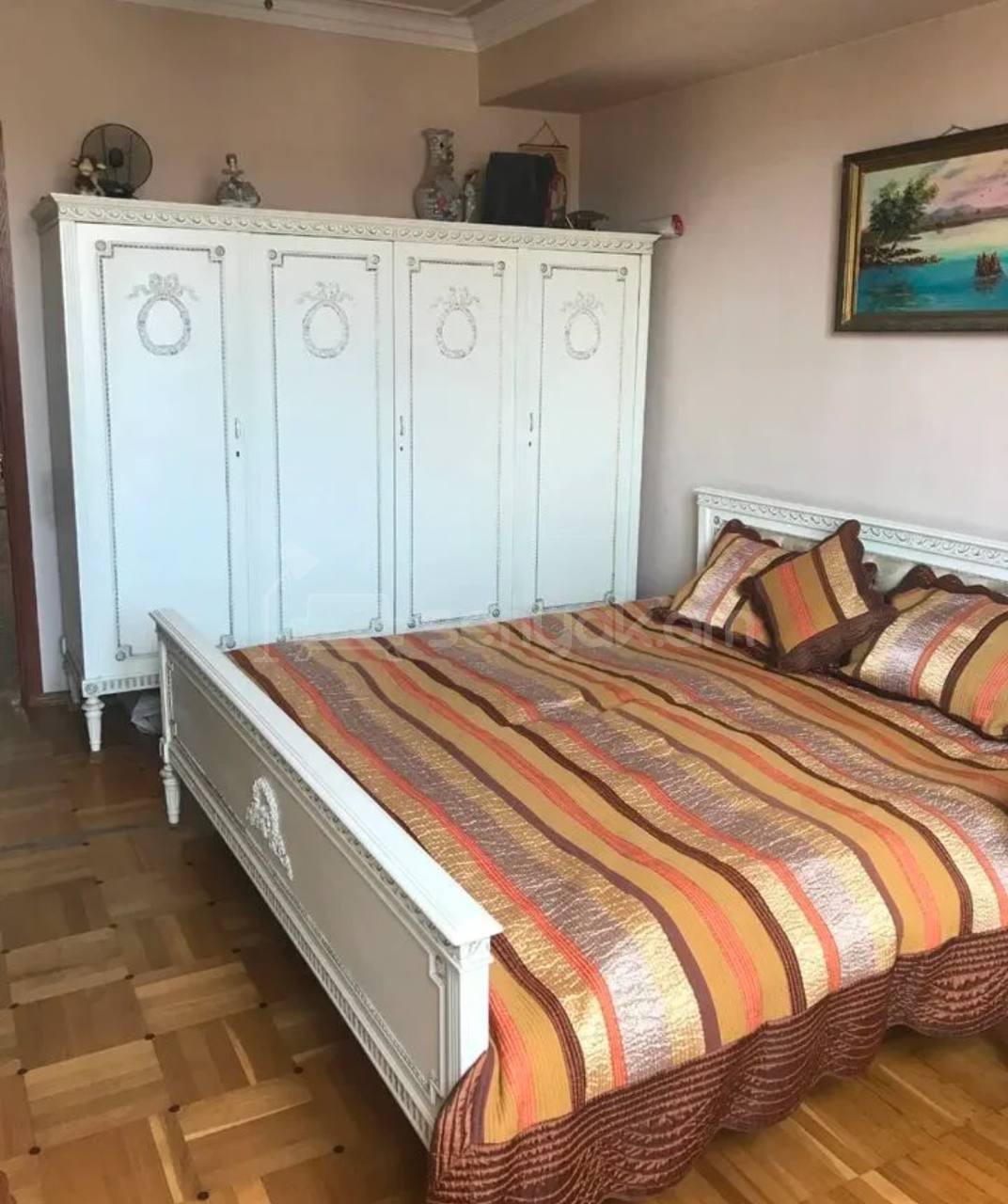 3 Սենյականոց Բնակարան, 85քմ, 9/9 հարկ, Նորմալ Վիճակում, Կահավորված