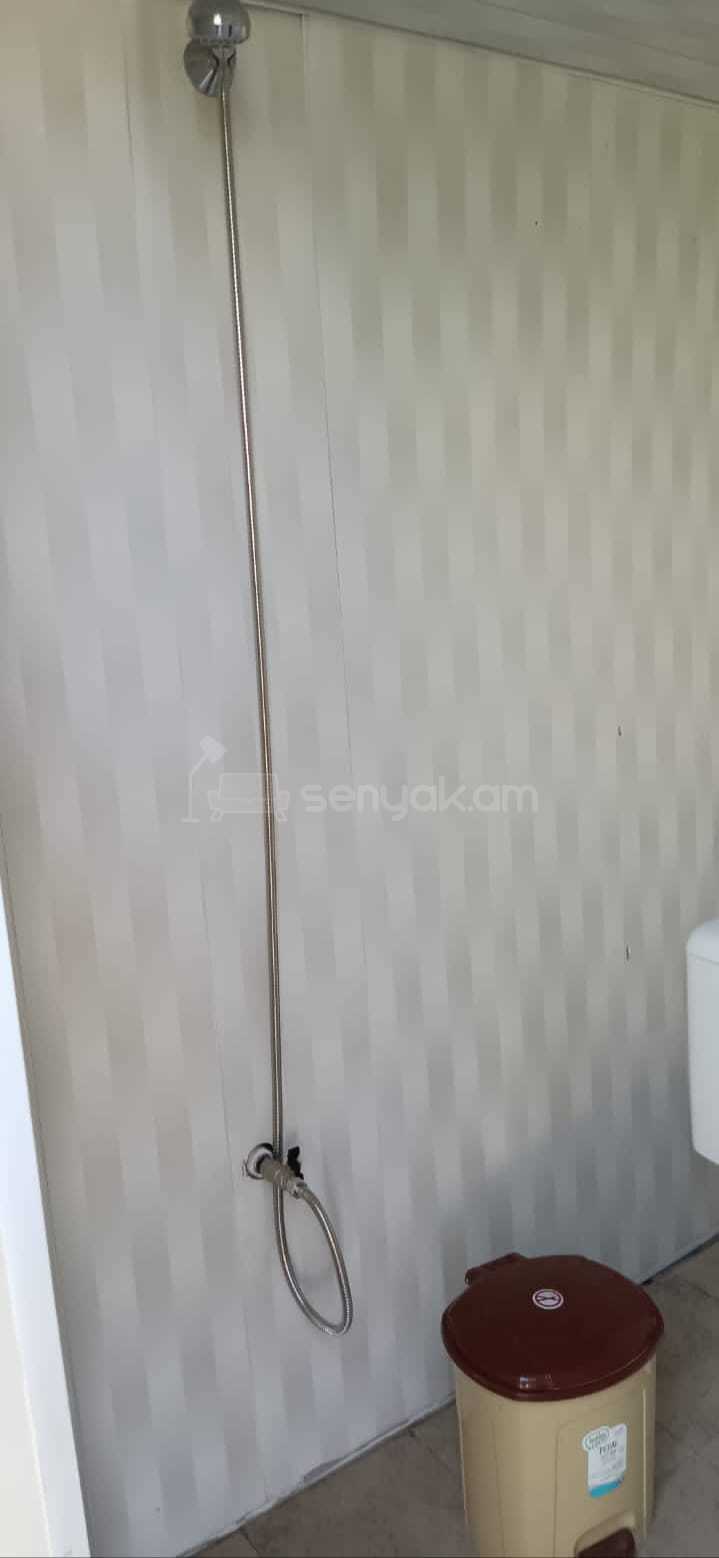 1 Սենյականոց Ամառանոց, 150քմ, Լողավազանով