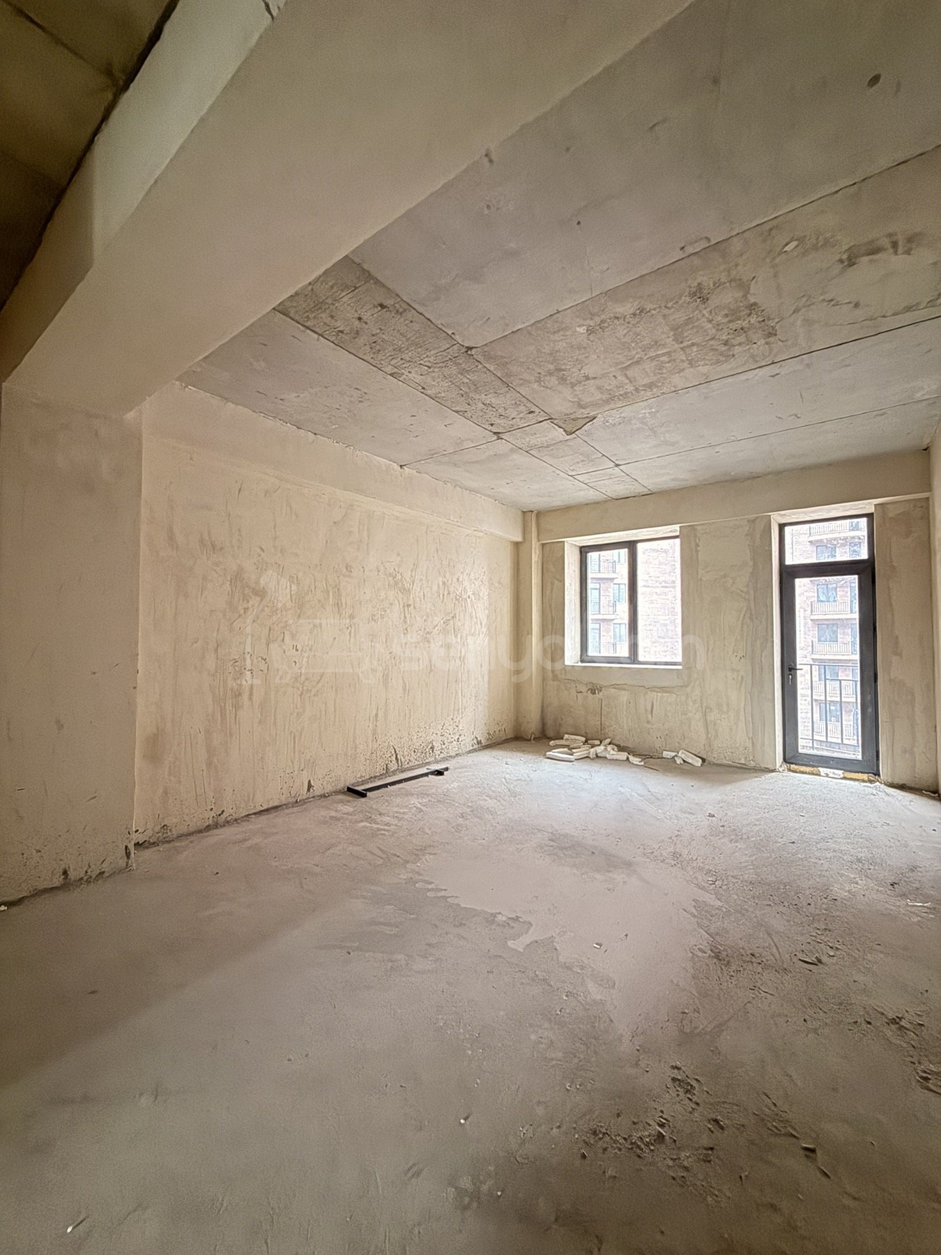 3 Սենյականոց Բնակարան Նորակառույցում, 94քմ, 9/14 հարկ, Զրոյական Վիճակում