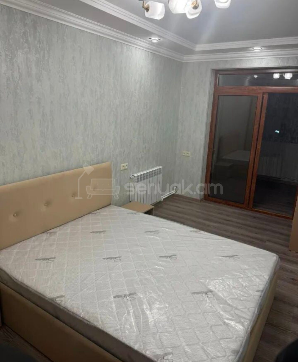 2 Սենյականոց Բնակարան Քարե Շենքում, 56քմ, 3/5 հարկ, Դիզայներական Վերանորոգված, Կահավորված