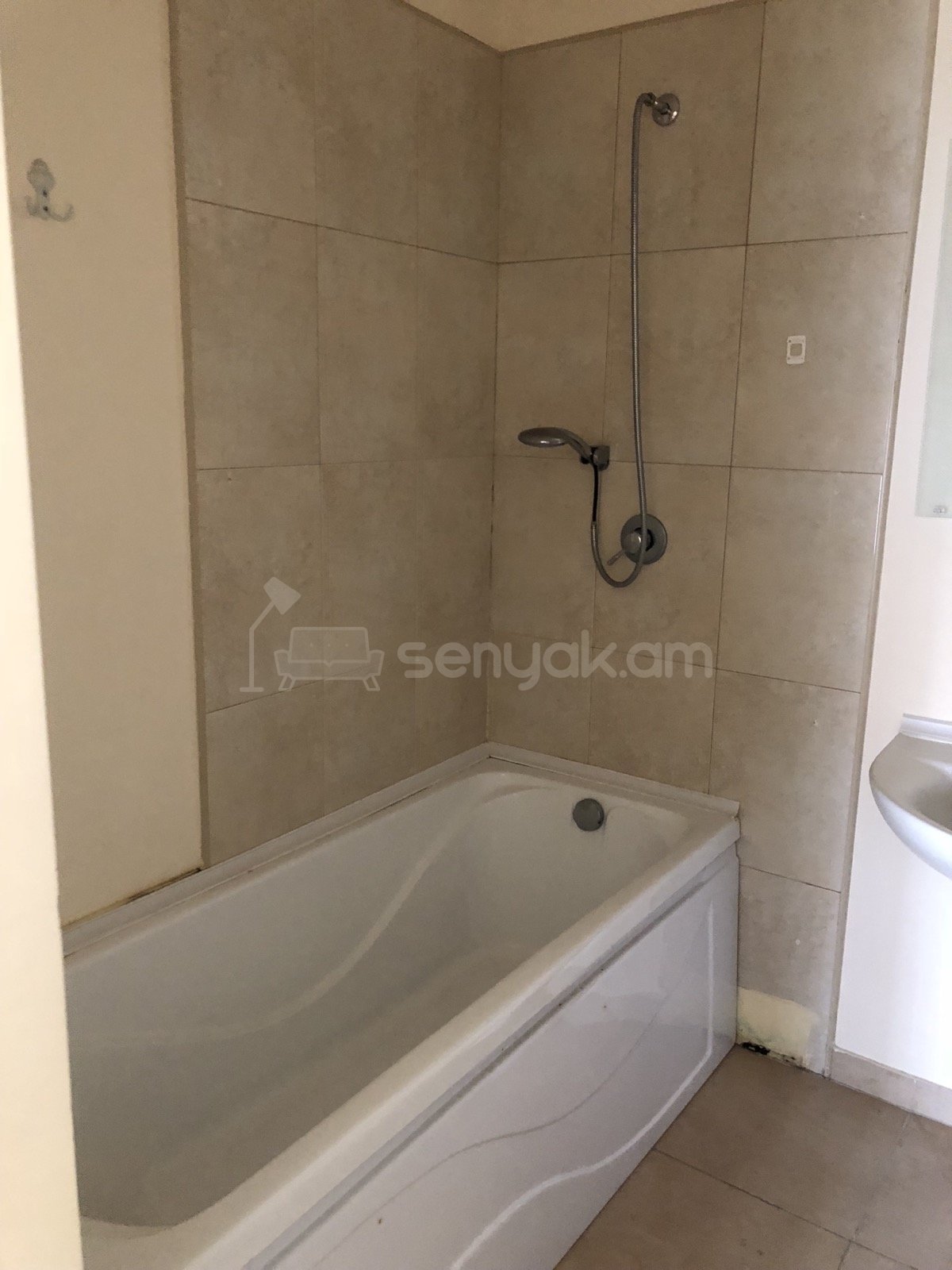 4 Սենյականոց Սեփական Տուն, 280քմ, Կապիտալ Վերանորոգված, Ավտոտնակով