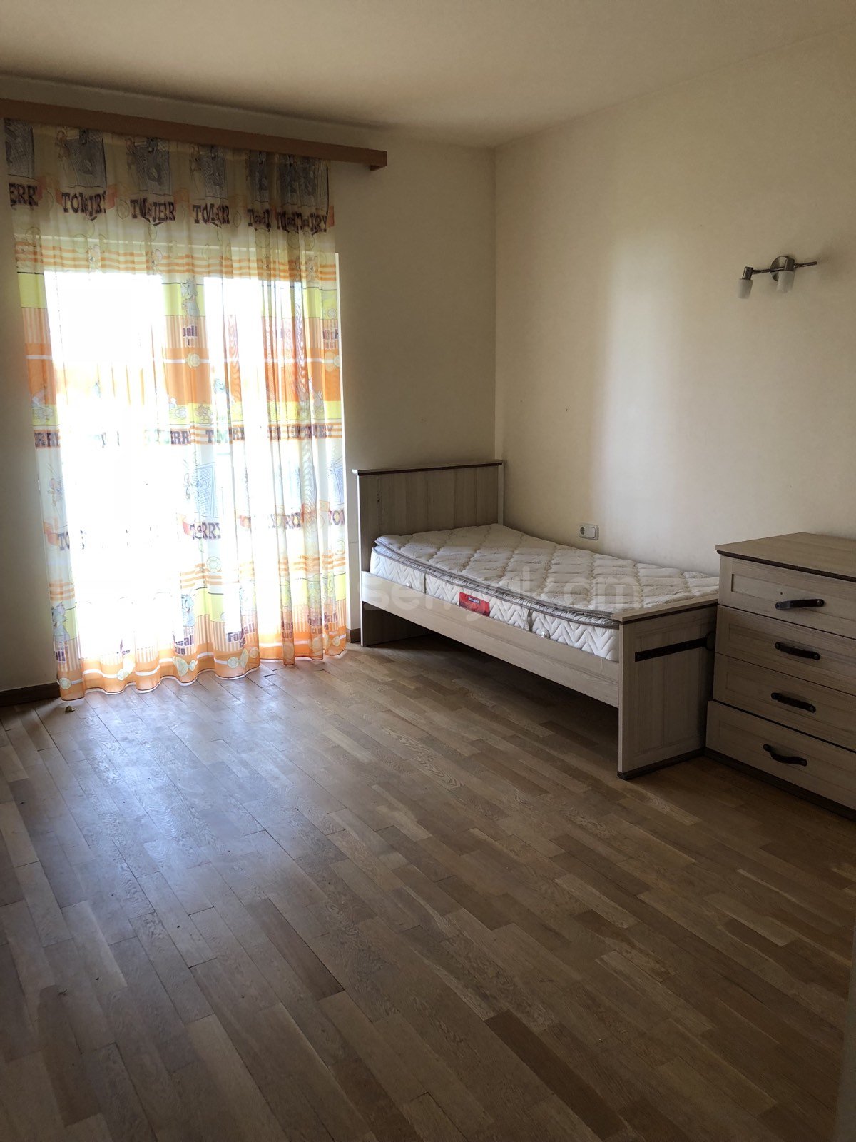 4 Սենյականոց Սեփական Տուն, 280քմ, Կապիտալ Վերանորոգված, Ավտոտնակով