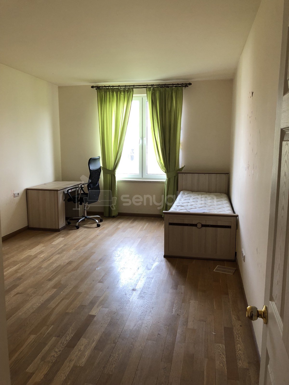 4 Սենյականոց Սեփական Տուն, 280քմ, Կապիտալ Վերանորոգված, Ավտոտնակով