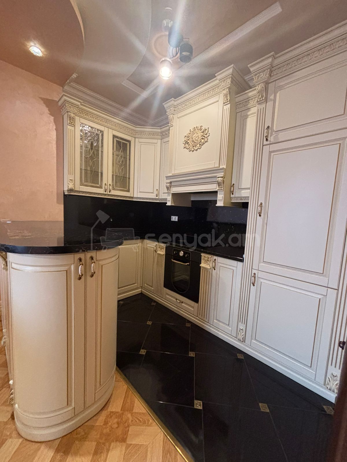 2 Սենյականոց Բնակարան, 74քմ, 14/15 հարկ, Դիզայներական Վերանորոգված, Կահավորված